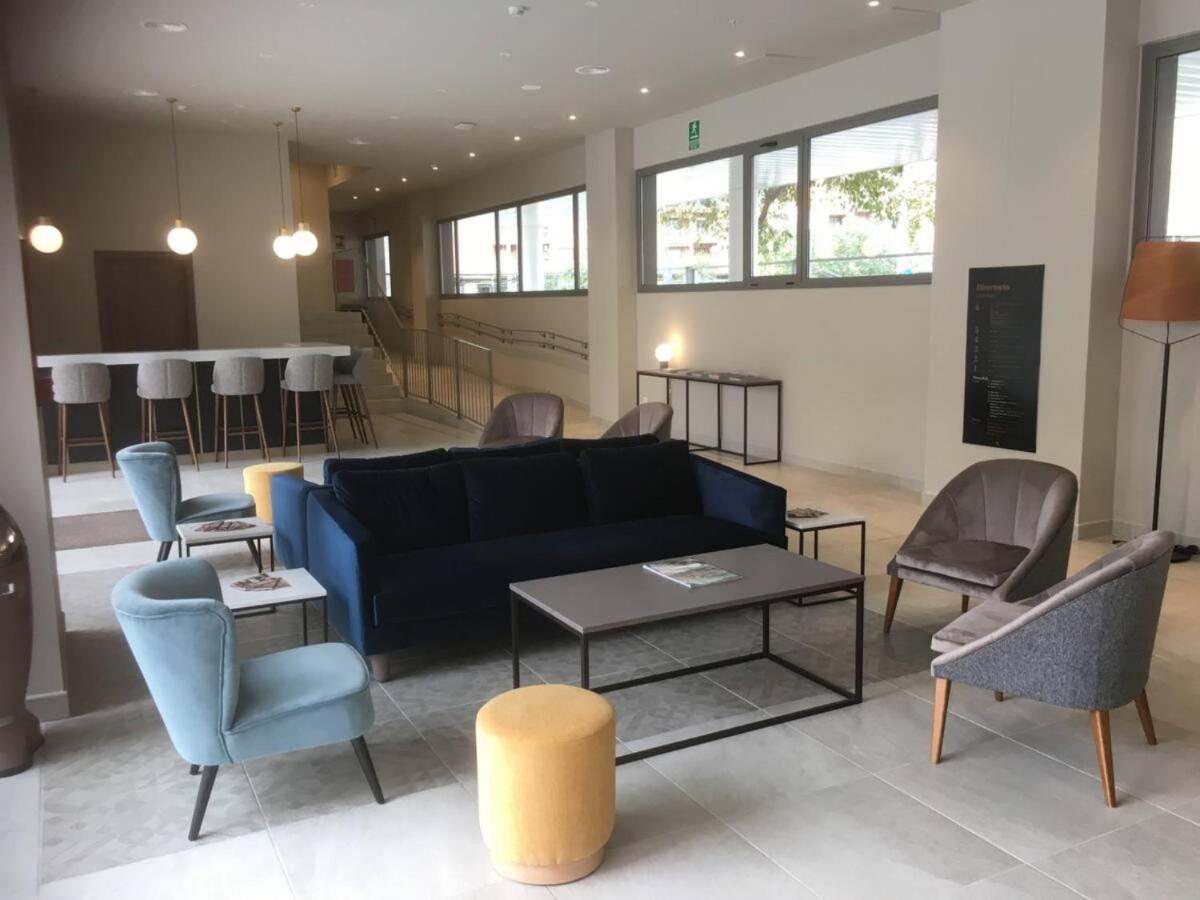 Livensa Living Studios Valencia Marina Real Zewnętrze zdjęcie